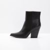 Theoutfitmarket.shopc49252e805 4