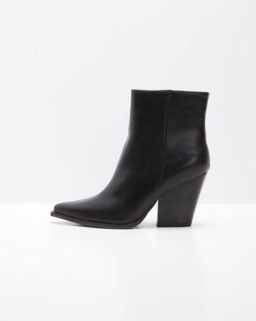 Theoutfitmarket.shopc49252e805 4