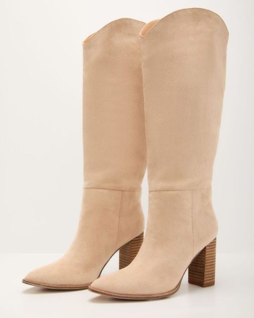 Theoutfitmarket.shopc684912799 2