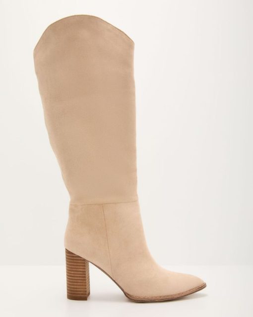 Theoutfitmarket.shopc684912799 6