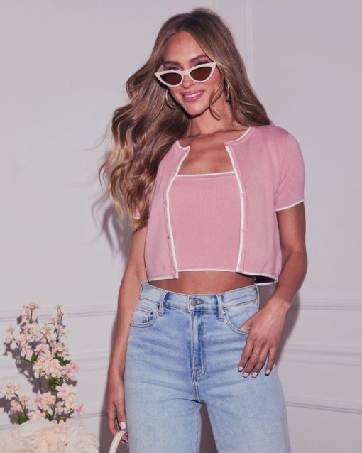 Theoutfitmarket.shopc6a90307a1 2