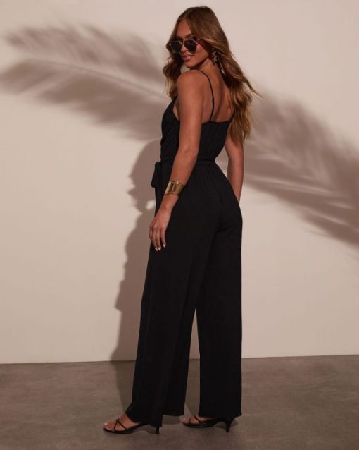 Theoutfitmarket.shopcad5a54363 7