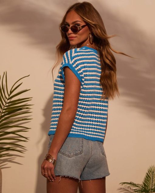 Theoutfitmarket.shopcc07a1d256 6