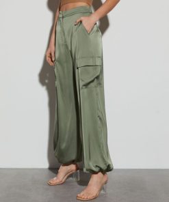 Theoutfitmarket.shopd3fb7b5e2e 2