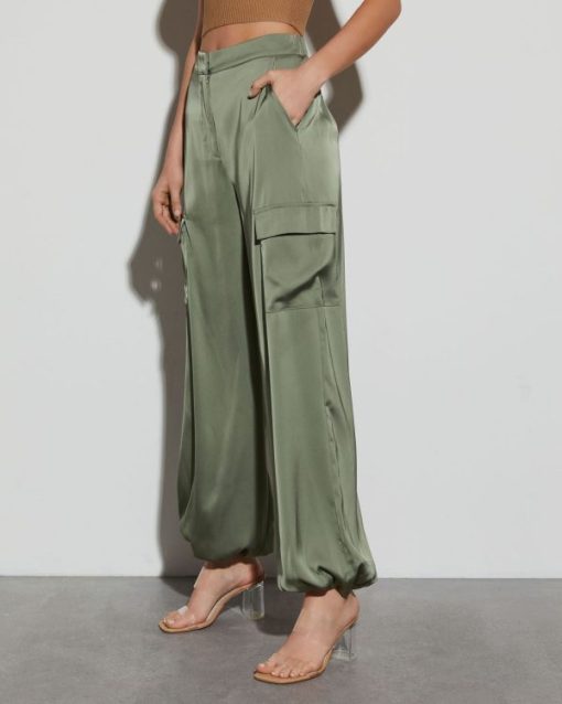 Theoutfitmarket.shopd3fb7b5e2e 2