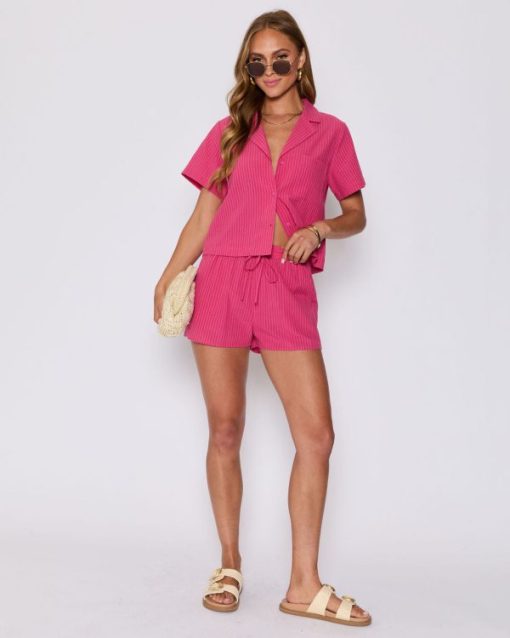 Theoutfitmarket.shopd9efb0e07d 5