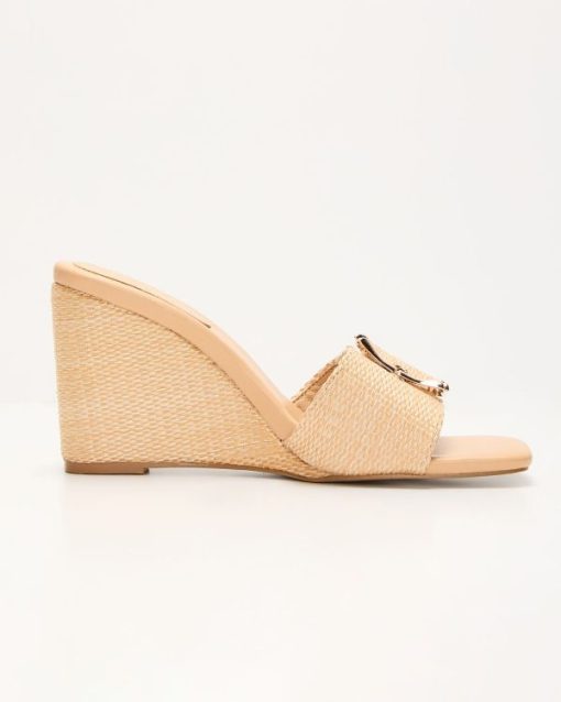 Theoutfitmarket.shopdf7e526b03 5
