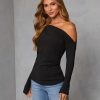 Theoutfitmarket.shope1428e64fc 12