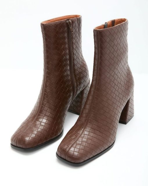 Theoutfitmarket.shope1c53bc99f 2