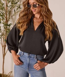 Theoutfitmarket.shope37c3bf05d 1