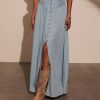 Theoutfitmarket.shope5725a8952 1