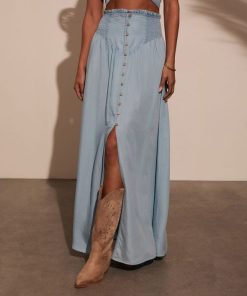Theoutfitmarket.shope5725a8952 1