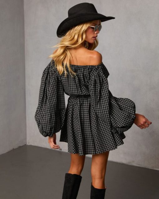 Theoutfitmarket.shope5b5cbfd65 4