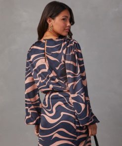 Theoutfitmarket.shope5ce295e46 2
