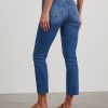 Theoutfitmarket.shope7d0fe1b8b 4
