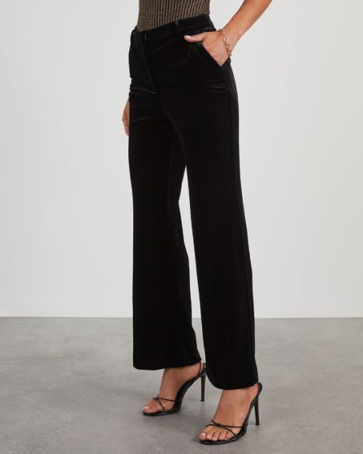 Theoutfitmarket.shopec45eaa846 7