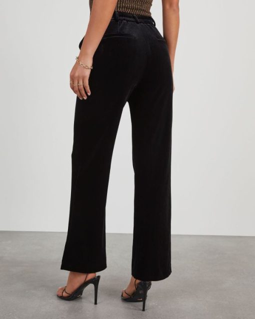 Theoutfitmarket.shopec45eaa846 8