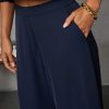 Theoutfitmarket.shopedce8fc3eb 3