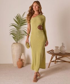 Theoutfitmarket.shopf054a5d208 1
