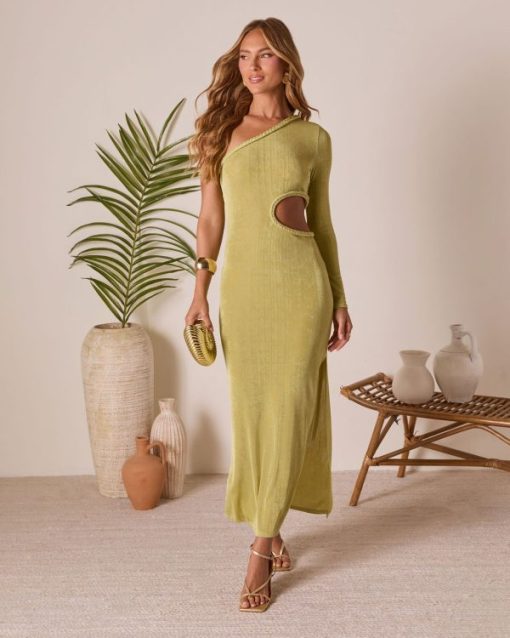 Theoutfitmarket.shopf054a5d208 1