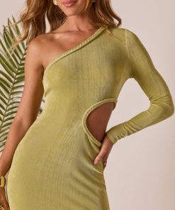 Theoutfitmarket.shopf054a5d208 2
