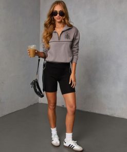 Theoutfitmarket.shopf50e905131 2