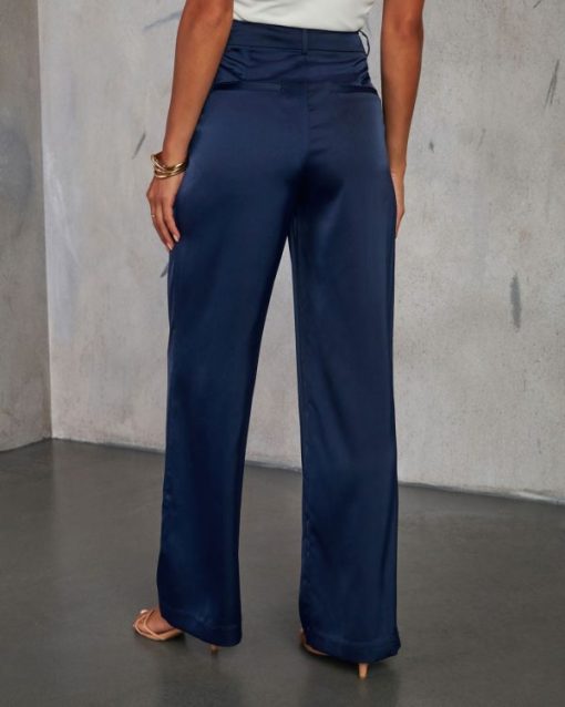 Theoutfitmarket.shopf688654c35 13