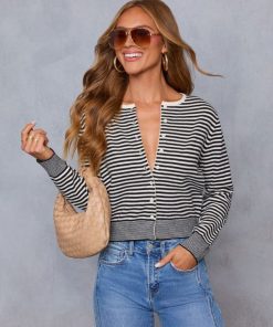 Theoutfitmarket.shopf86e6bc778 1