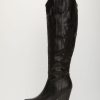 Theoutfitmarket.shopfced771da5 4