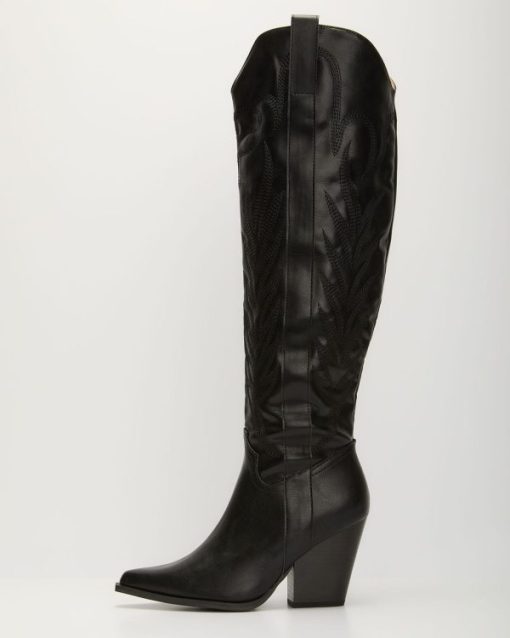 Theoutfitmarket.shopfced771da5 4