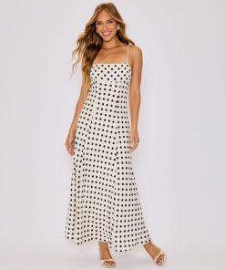 Theoutfitmarket.shopfe1de98c81 1